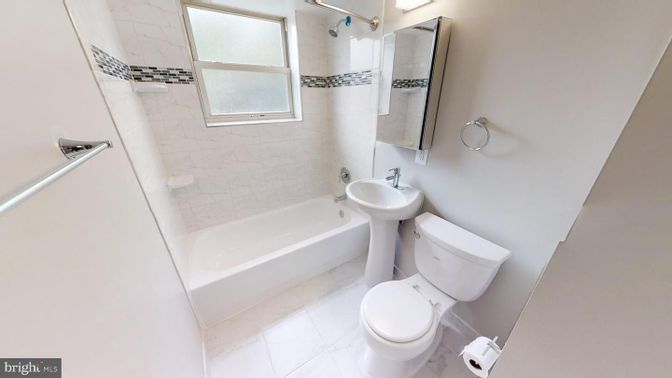 Bathroom, Interior, Marble Walls