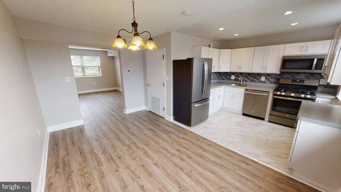 Chandelier, Interior, Kitchen, Recessed Lighting, Stainless Steel Appliances, Wood Texture Flooring