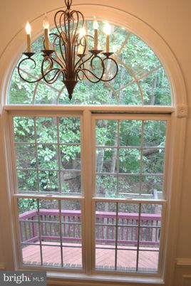 Chandelier, Interior
