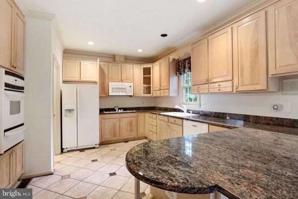Interior, Kitchen, Recessed Lighting