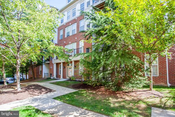 Exterior, Facade, Brick Facade, Rowhouse