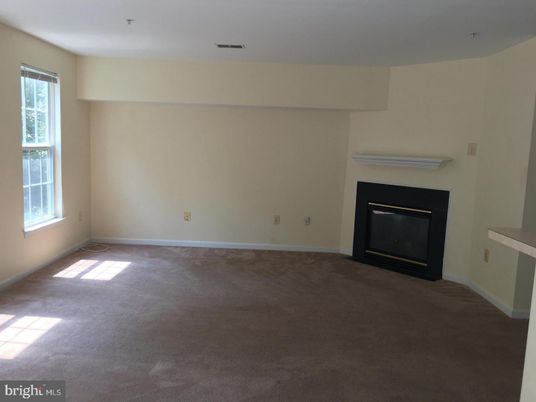 Empty room, Fireplace, Interior