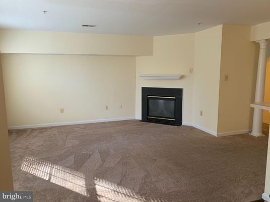 Empty room, Fireplace, Interior