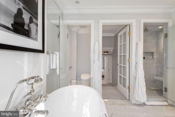 Bathroom, Free Standing Baths, Interior, Recessed Lighting