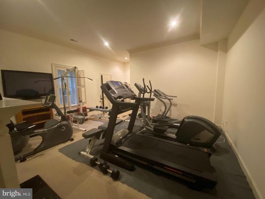 Fitness Equipment, Interior, Recessed Lighting