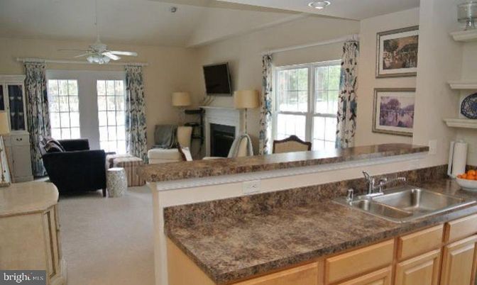 Fireplace, Interior, Living room, Recessed Lighting