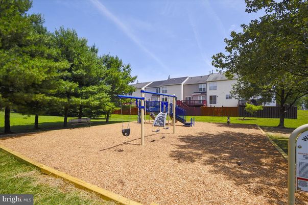 Backyard, Exterior, Playground