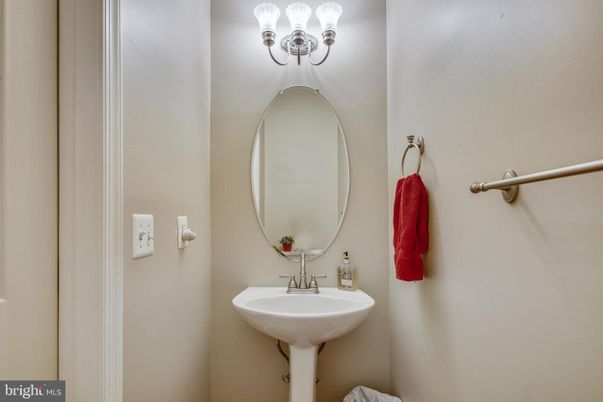 DE Listing image placeholder