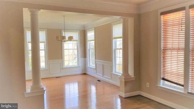 Chandelier, Empty room, Interior, Pendant Lights, Wood Texture Flooring