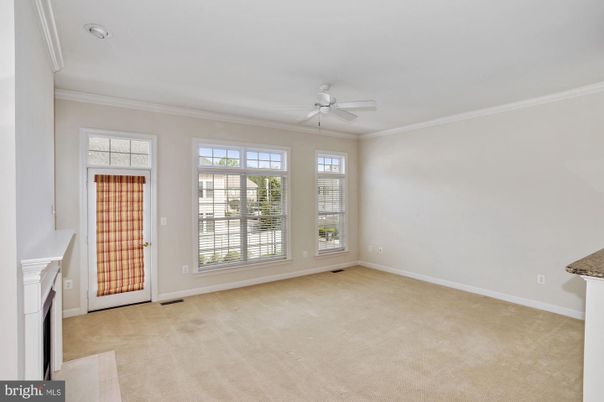 Empty room, Fireplace, Interior