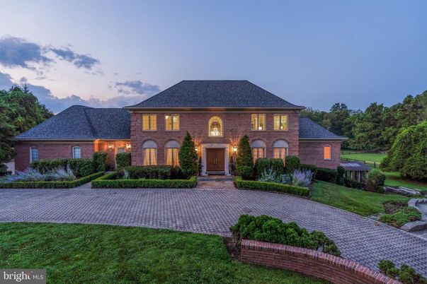 Exterior, Facade, Brick Facade, French Provincial
