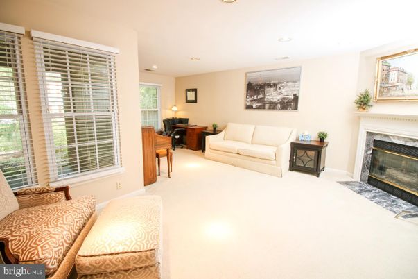 Fireplace, Interior, Living room, Recessed Lighting