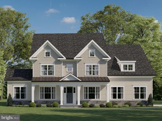 Exterior, Facade, Farmhouse