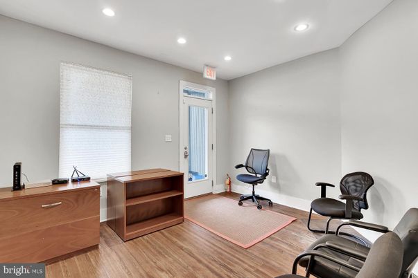 Fitness Equipment, Home Office, Interior, Recessed Lighting, Wood Texture Flooring