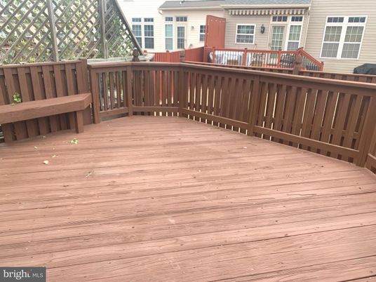 Exterior, Wood Texture Flooring