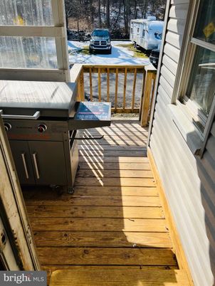 Exterior, Wood Texture Flooring