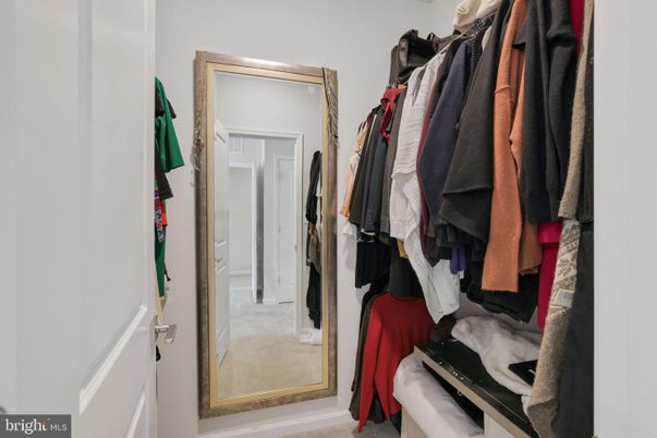 Interior, Walk-in Closets