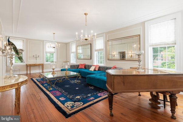Chandelier, Interior, Living room, Pendant Lights, Piano, Wood Texture Flooring