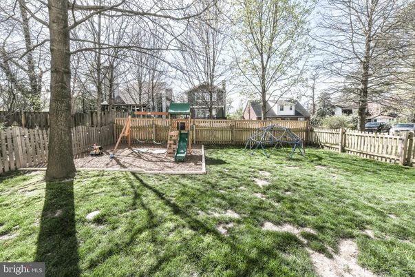 Backyard, Exterior, Playground