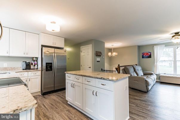 Chandelier, Interior, Kitchen, Stainless Steel Appliances, Wood Texture Flooring