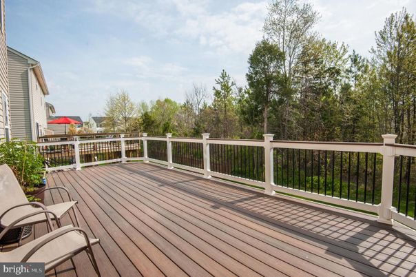 Exterior, Wood Texture Flooring