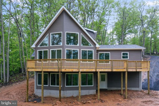 Exterior, Facade, A Frame