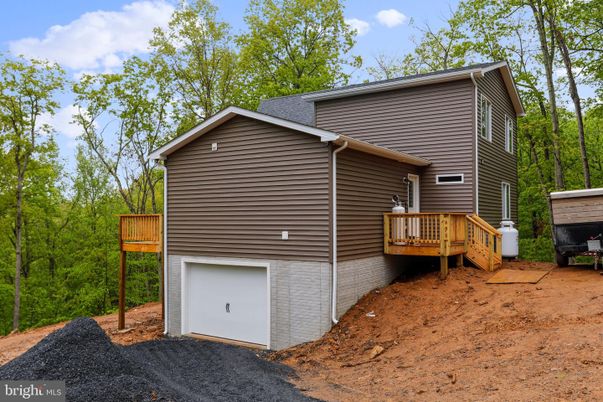 Detached Garage, Exterior