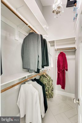 Interior, Walk-in Closets