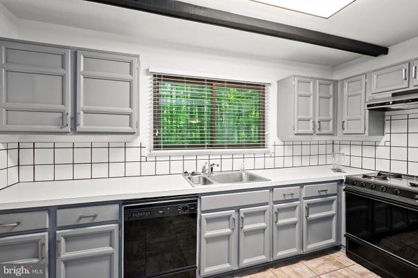 Interior, Kitchen, Stainless Steel Appliances, Wooden Beams