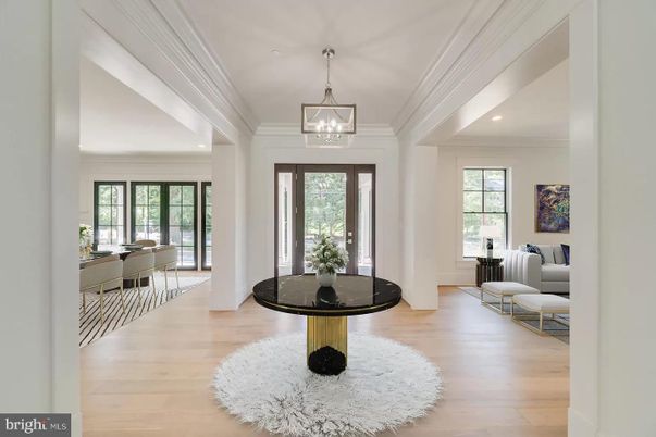 Interior, Living room, Pendant Lights, Recessed Lighting, Wood Texture Flooring
