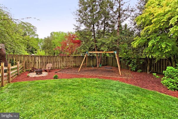 Backyard, Exterior, Playground