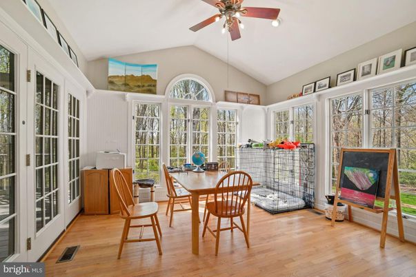 Dining room, Interior, Sun Room, Wood Texture Flooring