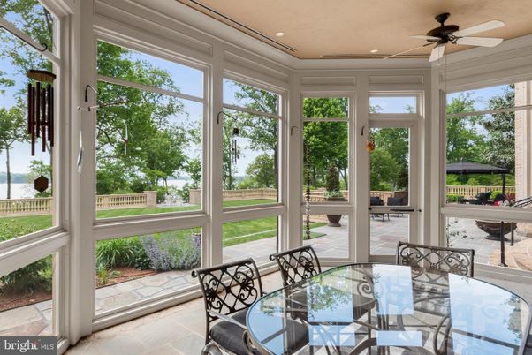 Dining room, Interior, Recessed Lighting, Sun Room