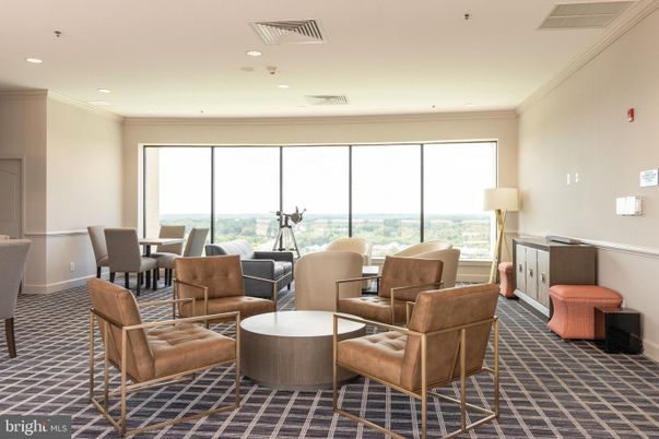 Dining room, Interior, Living room, Recessed Lighting