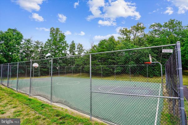 Exterior, Tennis Courts