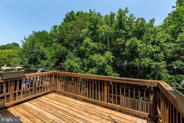 Exterior, Wood Texture Flooring