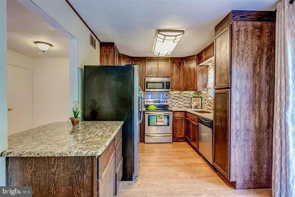 Interior, Kitchen, Stainless Steel Appliances, Wood Texture Flooring