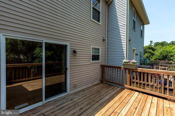 Exterior, Wood Texture Flooring