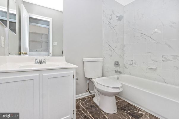 Bathroom, Interior, Marble, Marble Walls
