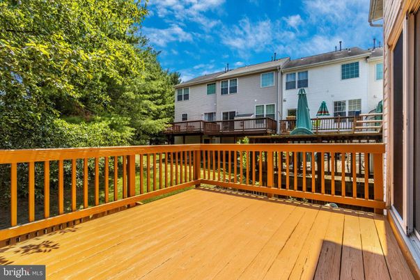 Exterior, Wood Texture Flooring