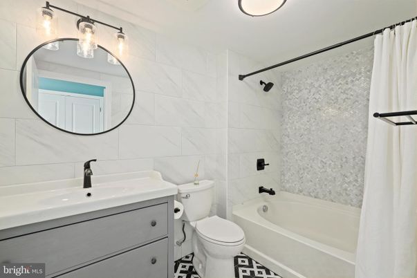 Bathroom, Interior