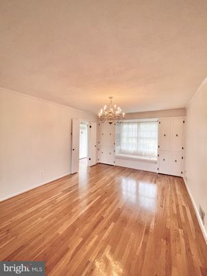 Chandelier, Empty room, Interior, Wood Texture Flooring