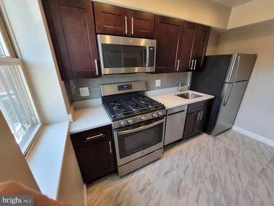 Interior, Kitchen, Marble, Stainless Steel Appliances