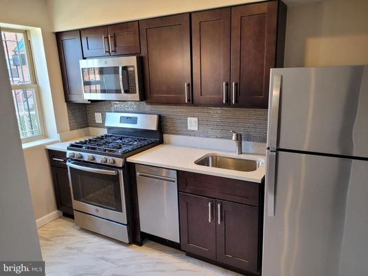 Interior, Kitchen, Marble, Stainless Steel Appliances