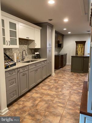Interior, Kitchen, Recessed Lighting