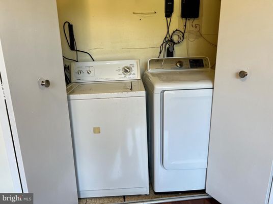 Interior, Utility Closets, Washer