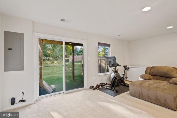 Fitness Equipment, Interior, Recessed Lighting