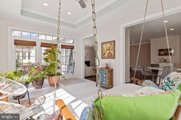 Dining room, Interior, Pendant Lights, Recessed Lighting