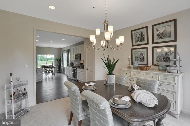 Chandelier, Dining room, Interior, Kitchen, Pendant Lights, Recessed Lighting, Stainless Steel Appliances, Wood Texture Flooring