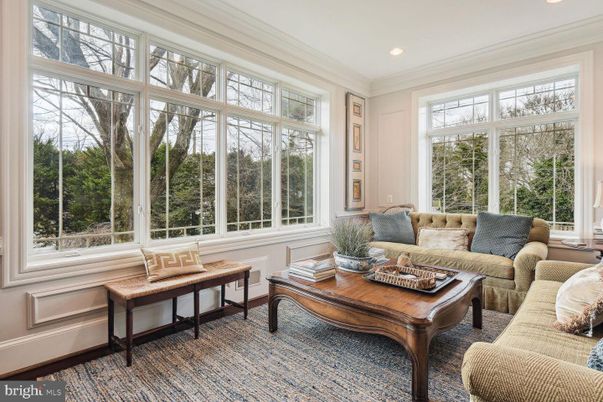 Interior, Living room, Recessed Lighting, Sun Room